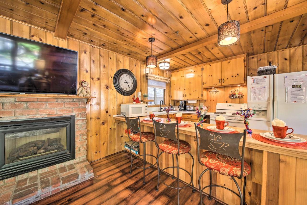 Pet-Friendly Big Bear Lake Cabin Less Than 3 Mi To Lake! Exterior photo